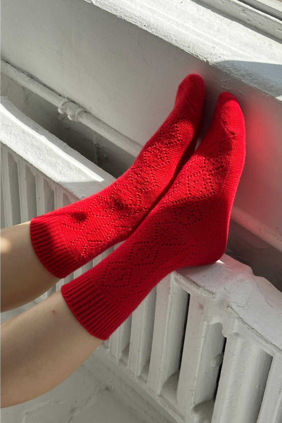 Cashmere Pointelle Socks in Red