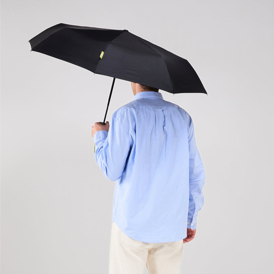 The Daily Eco-Friendly Automatic Umbrella in Black