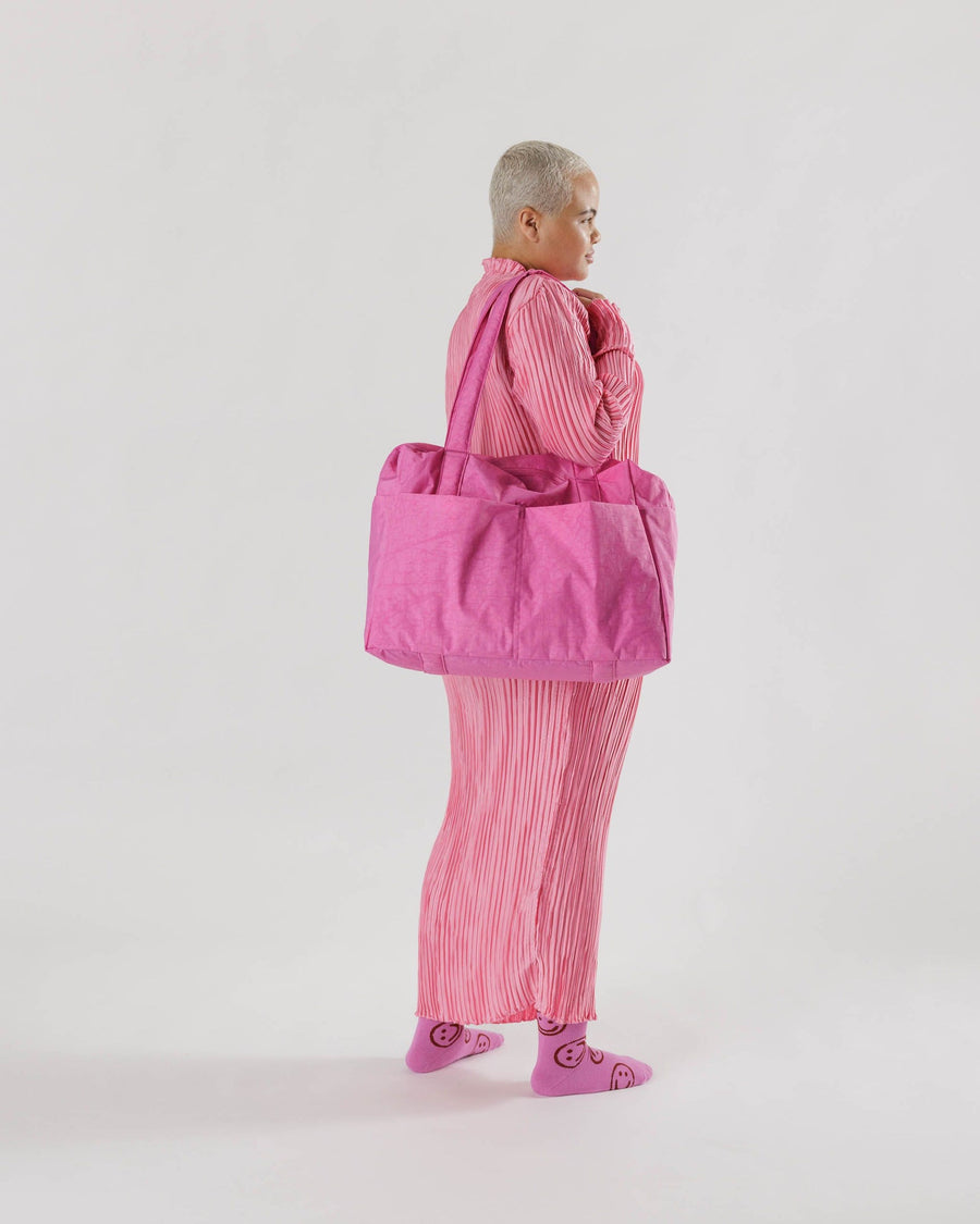 Cloud Carry-on Bag in Extra Pink