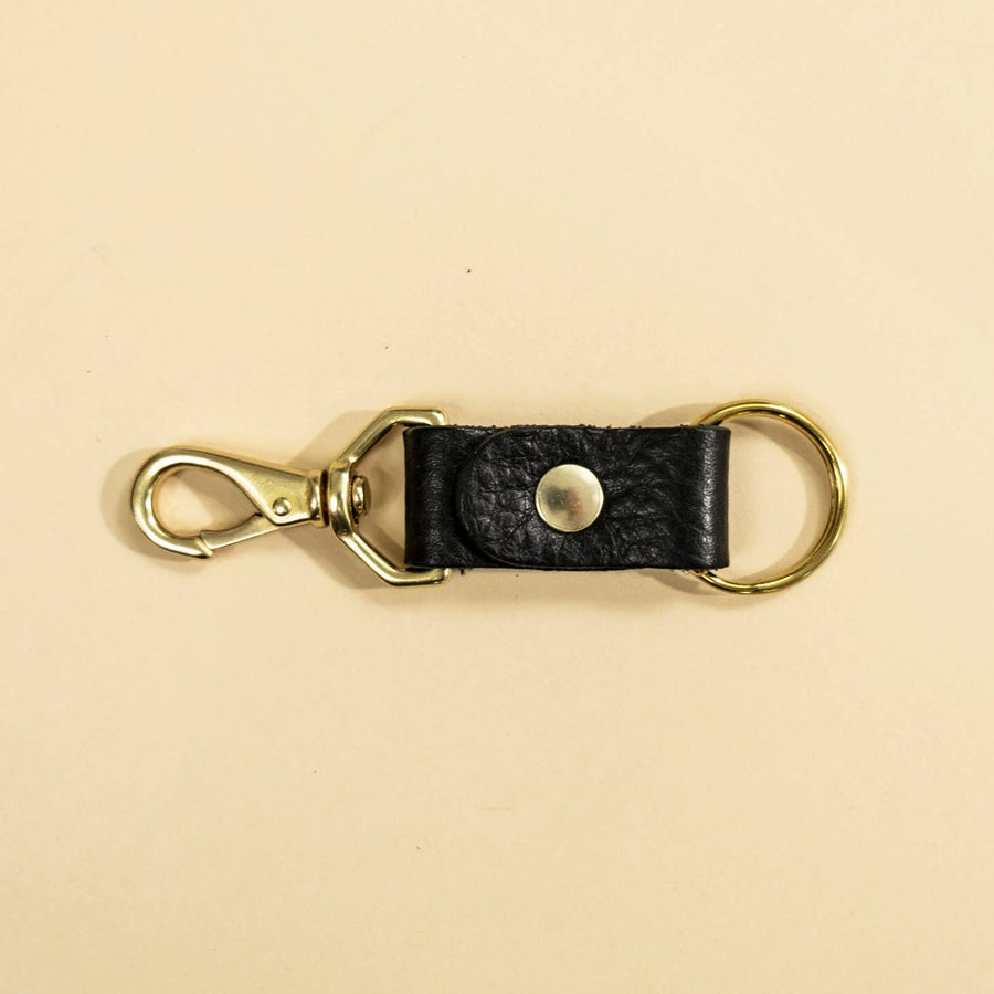 BLACK LEATHER KEYCHAIN