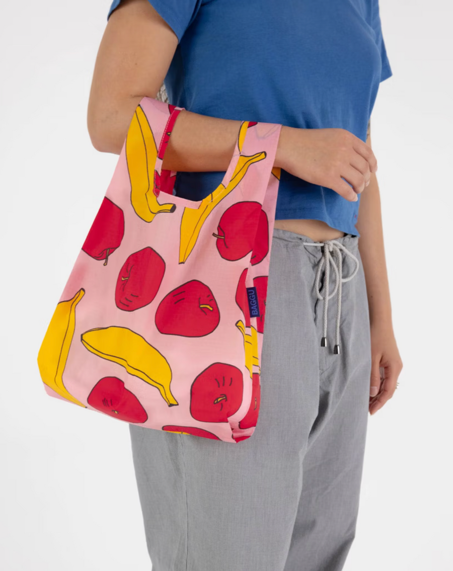 Baby Baggu in Light Pink Apples & Bananas