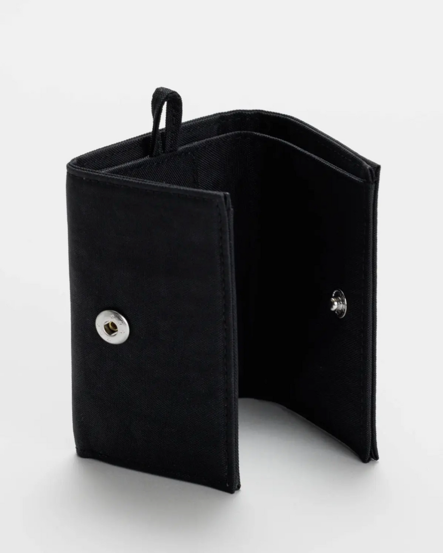 Snap Wallet in Black