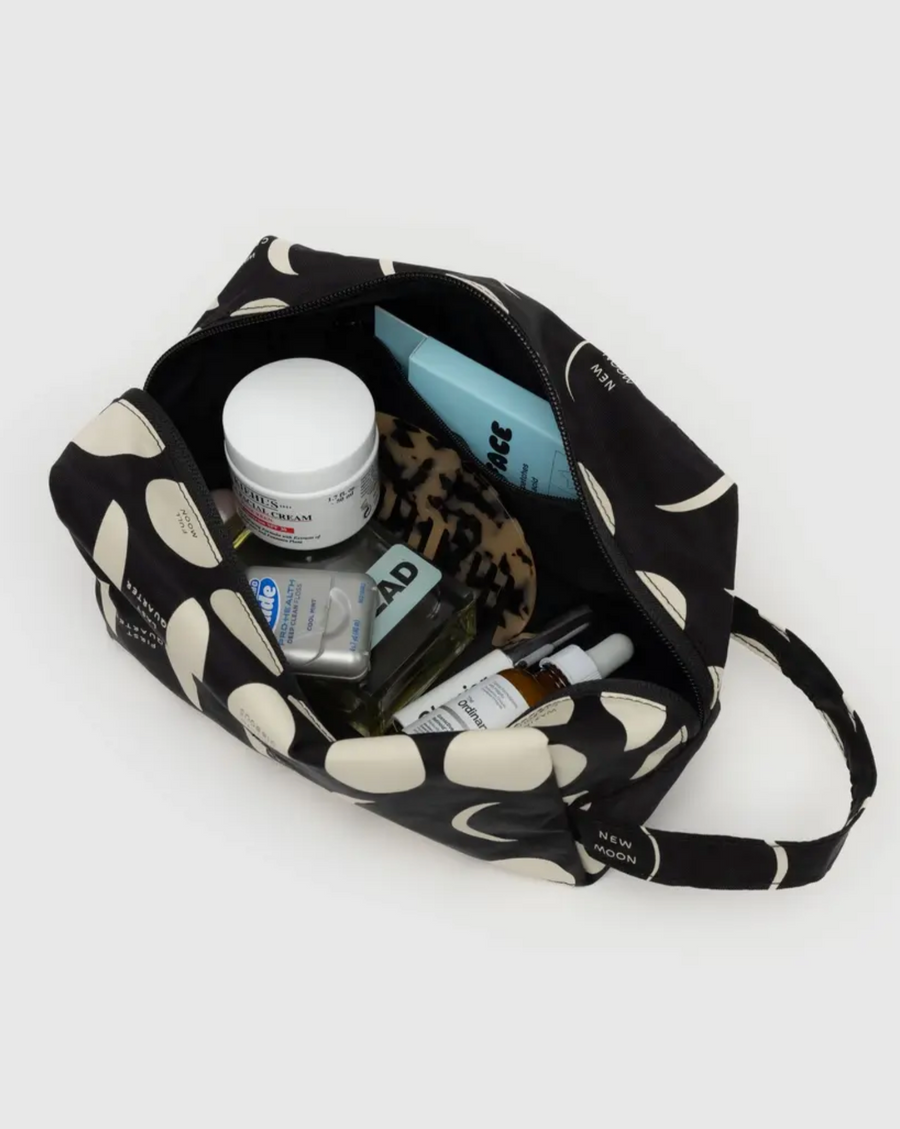 Dopp Kit in Moon