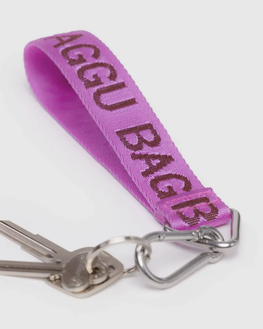 Baggu Logo Keychain inPink