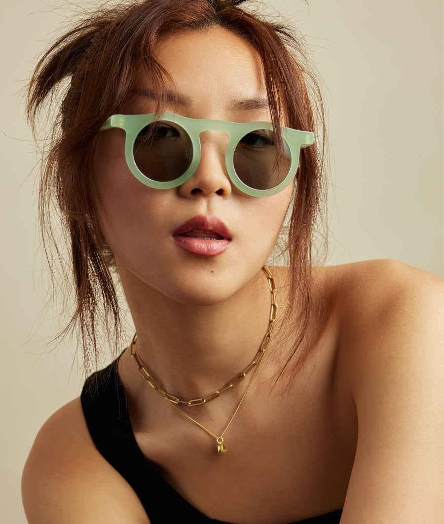 LIND MINTO GREEN / MINT-GREEN SUNGLASSES WITH GREEN-TINT LENS