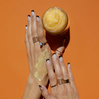 Cactus Flower Exfoliant in Mandarina